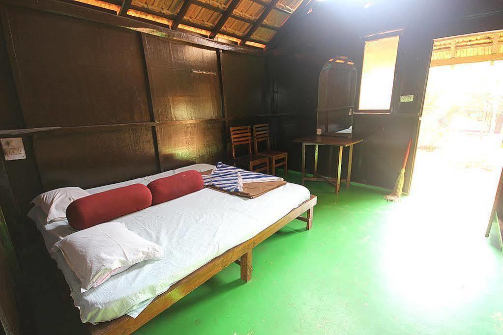Curlies Zulu Land Hostel Anjuna Luaran gambar